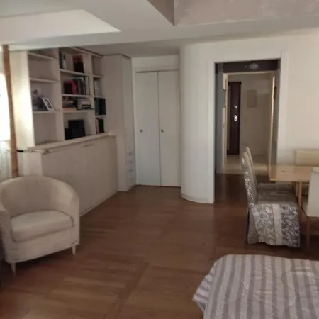 Apartment Taverna Zen *